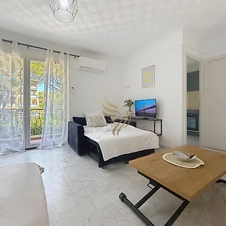 Le Petit Nid Azure Ac Balcony Private Parking Apartamento *