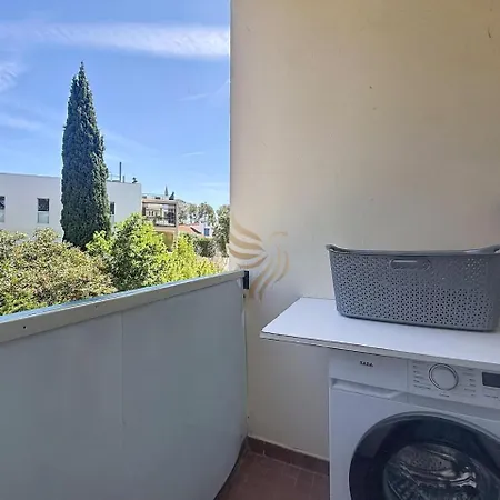 Le Petit Nid Azure Ac Balcony Private Parking *